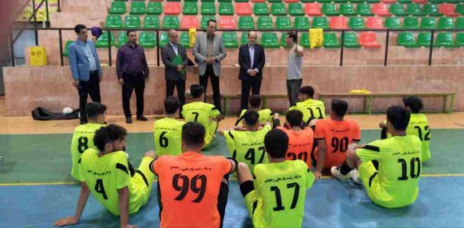 بدرقه تیم فوتسال آمارد لاهیجان به مسابقات لیگ کشوری با حضور فرماندار