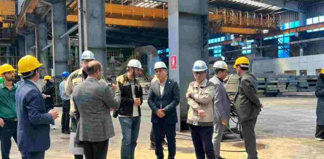 اعطای پروانه کاربرد نشان استاندارد به شرکت تولیدی مجتمع فولاد گیلان