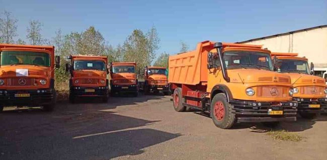 تحویل ۱۱۹ خودروی خدمات رسان به شهرداری ها و دهیاری های گیلان توسط سازمان همیاری