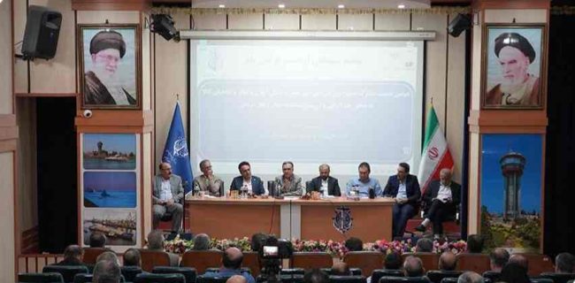دومین نشست مشترک مدیران کل گیلان و صاحبان کالا در بندر انزلی