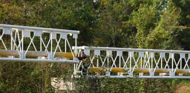 اجرای موفق عملیات نصب خرپای جدید و تقویت رینگ گازرسانی جاده تهران- رشت اجرای موفق عملیات نصب خرپای جدید و تقویت رینگ گازرسانی جاده تهران- رشت