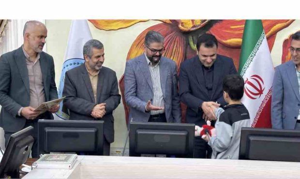 تجلیل از نفرات برتر مسابقه ساخت اسباب بازی با وسایل دور ریختنی تجلیل از نفرات برتر مسابقه ساخت اسباب بازی با وسایل دور ریختنی