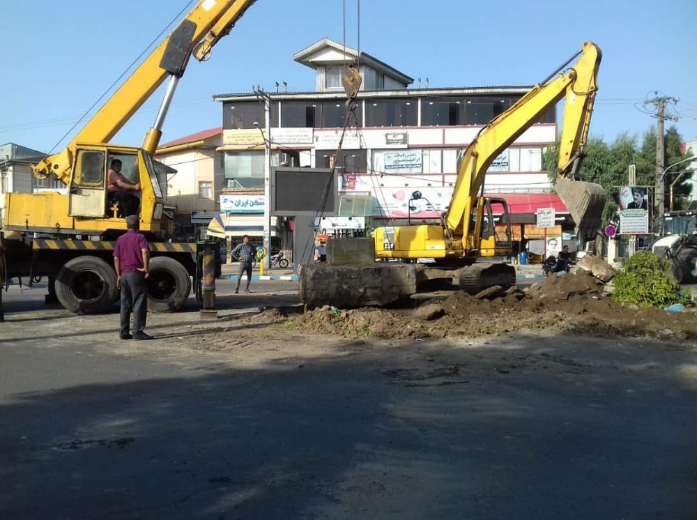 اجرای تغییر الگوی میدان اصلی شهر کیاشهر