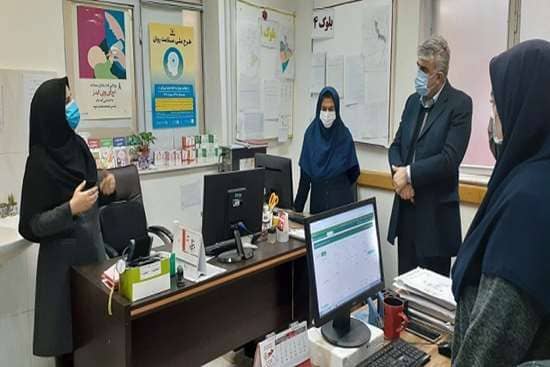 بازدید معاون بهداشتی دانشگاه علوم پزشکی گیلان از مرکز خدمات جامع سلامت صومعه سرا بازدید معاون بهداشتی دانشگاه علوم پزشکی گیلان از مرکز خدمات جامع سلامت صومعه سرا