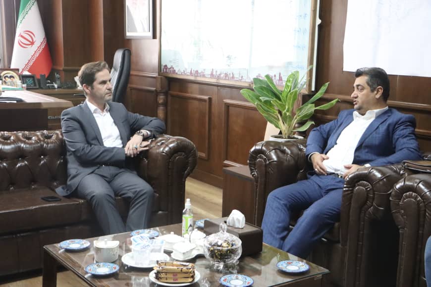 شهردار رشت در نشست با مالک ، مدیرعامل و سرمربی باشگاه سپیدرود ؛  لزوم افزایش حمایتهای مالی و لجستیکی از تیم سپیدرود