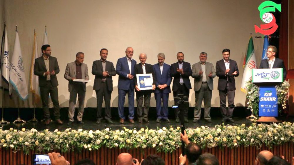 در فرهنگ‌سرای نیاوران برگزار شد ؛  آئین خواهرخواندگی بندر کیاشهر و بندر خمیر 