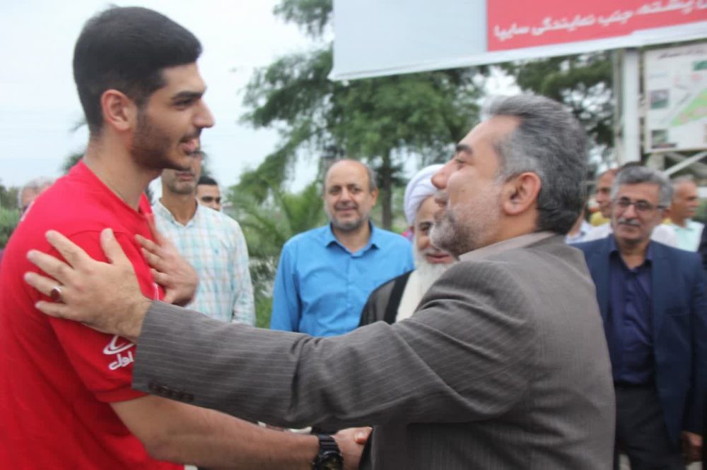 مراسم استقبال از بازیکن رودسری تیم ملی جوانان والیبال ایران برگزار گردید 