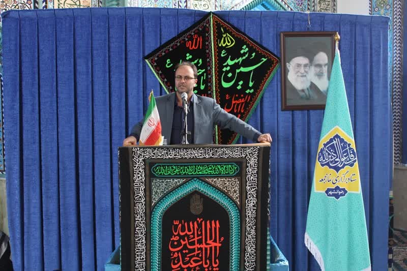 نماینده عالی دولت مردمی در رضوانشهر در جمع نماز گزاران با اشاره به شعار صادق الوعده بودن دولت مردمی گفت: دولت سیزدهم در مسیر عمل به وعده‌ها همچنان صادق است   