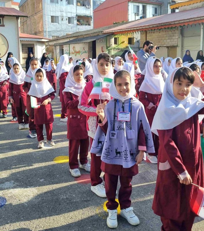 آغاز ثبتنام پایه اول ابتدایی در مدارس گیلان آغاز ثبتنام پایه اول ابتدایی در مدارس گیلان