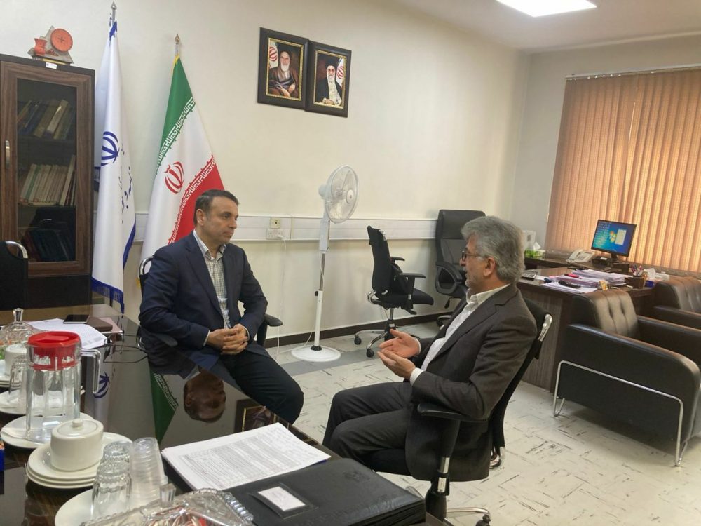 نشست رئیس دانشگاه علوم پزشکی گیلان با مسئولان برنامه‌وبودجه کشور