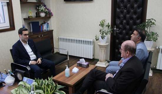 دیدار منتخب مردم لنگرود درمجلس شورای اسلامی با معاون توسعه مدیریت ، منابع و برنامه ریزی دانشگاه