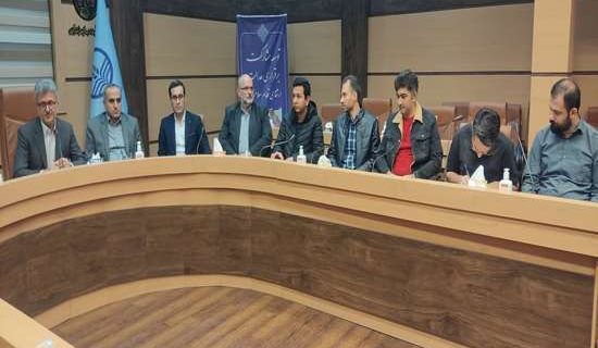 در نشست عیدانه دستیاران تخصصی با رئیس دانشگاه علوم پزشکی گیلان تاکید شد: سهم اعظمی از خدمات سلامت توسط رزیدنت‌های به مردم ارایه می‌شود