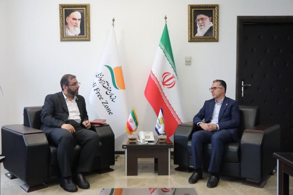 در دیدار مدیرکل بنادر گیلان با مدیرعامل سازمان منطقه آزاد انزلی: بنادر انزلی و كاسپین مكمل یكدیگرند