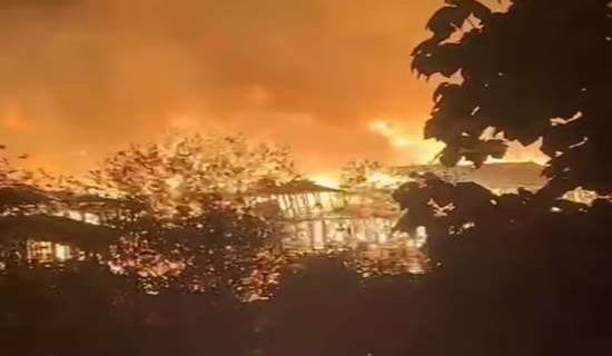 امدادرسانی مرکز اورژانس گیلان در پی حریق گسترده شهرک امامزاده ابراهیم