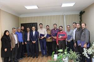 برگزاری مراسم بزرگداشت روز کارگر در اداره کل بیمه سلامت استان گیلان