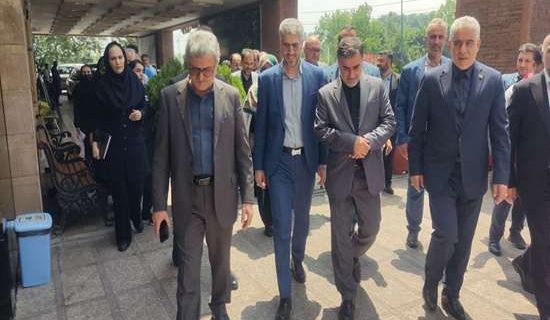 بازدید سرپرست معاونت پارلمانی ریاست جمهوری، استاندار و رئیس دانشگاه علوم پزشکی گیلان از بیمارستان قائم (عج) رشت