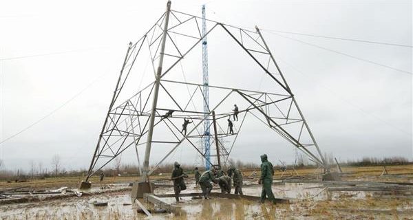 مدیر عامل شرکت برق منطقه ای گیلان: ۲۲ پروژه برای گذر موفق از اوج بار سال آتی به بهره برداری خواهند رسید