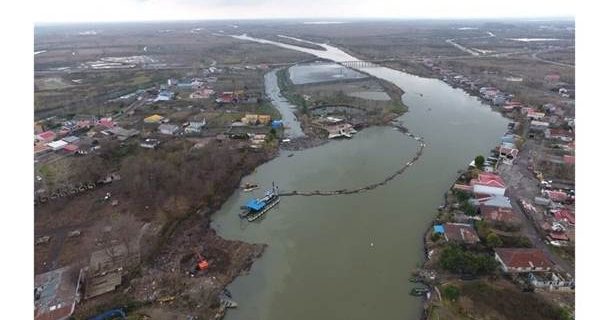 پیشرفت ۷۶ درصدی پروژه لایروبی حوضچه بندر انزلی و‌پیشرفت ۶۲ درصدی آبراهه‌های تالابی