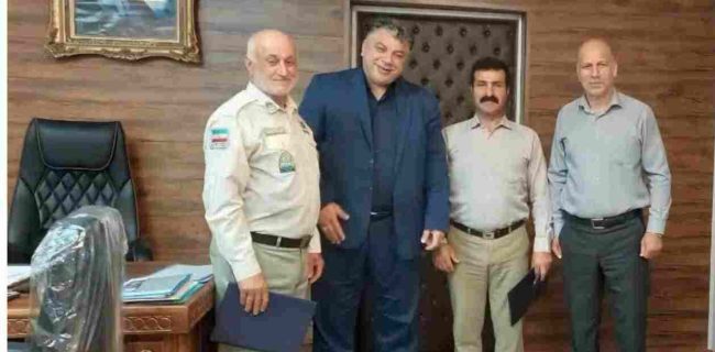 بمناسبت هفته دولت و روز كارمند، از کارکنان نمونه یگان حفاظت آبزیان شیلات گیلان تجلیل شد