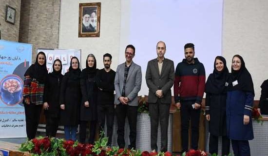 تقدیر از پزشکان و کارکنان برگزیده اجرای فرایند کد ۷۲۴ در مرکز آموزشی و درمانی پورسینا