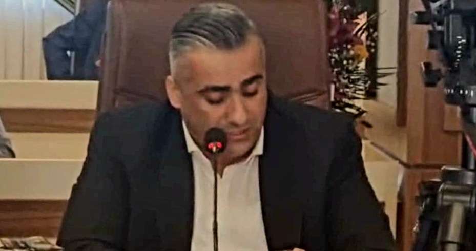 آرش تقی پور دهکا مدیر عامل هلدینگ آرش: با انتخاب مدیران بومی امید به منطقه آزاد انزلی برگشت