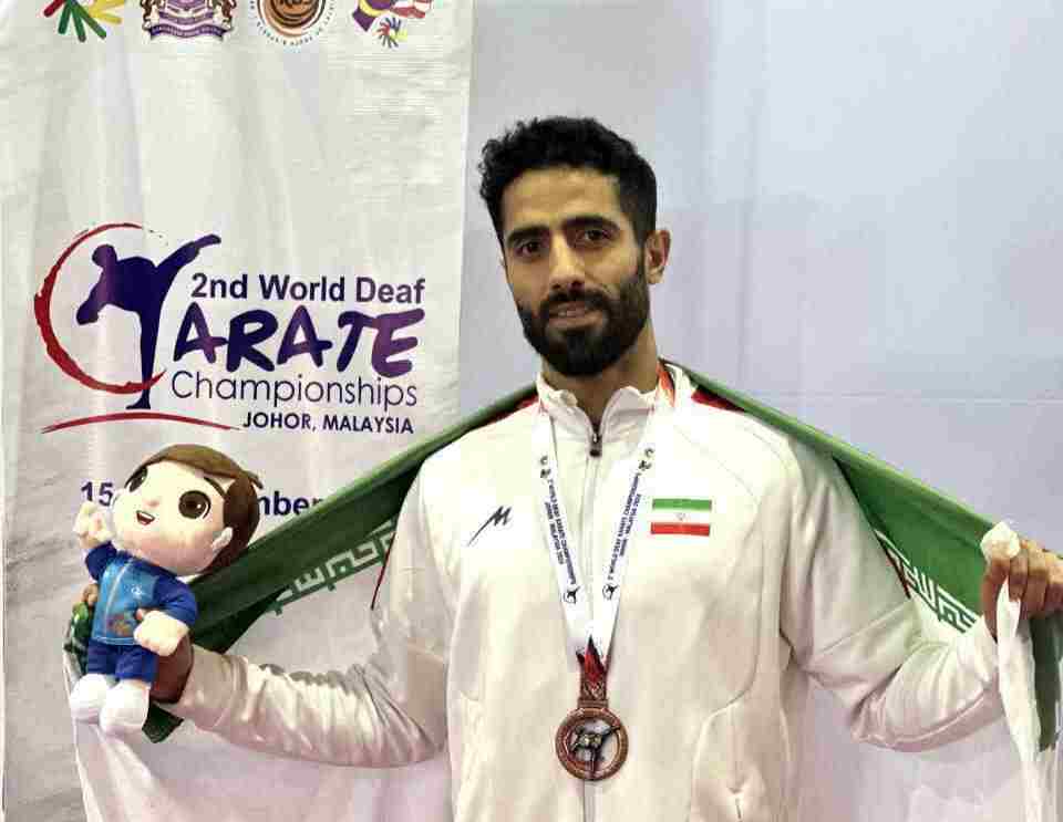 پیام تبریک دکتر کارگرنیا رئیس شورای اسلامی شهر رشت به سید یاسین حسینی کاراته کار گیلانی