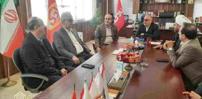 بیش از ۱۰۰۰ نفر به صورت مستقیم در شرکت کلوچه نادی اشتغال به کار دارند