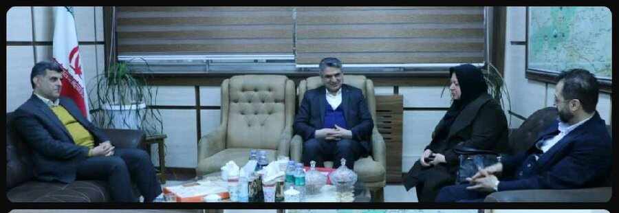همزمان با هشتمین روز از ایام دهه مبارک فجر؛  دیدار مدیرکل بهزیستی گیلان با فرماندار شهرستان آستانه اشرفیه