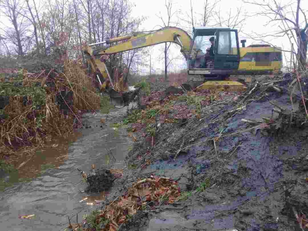 آماده‌باش کامل ستاد مدیریت بحران شهرداری بندر آستارا در پی شرایط جوی اخیر