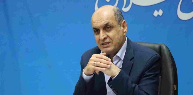 استاندار گیلان از غیرحضوری شدن کلاس‌های دوره ابتدایی استان تا پایان هفته جاری به‌دلیل افزایش موارد ابتلا به آنفلوانزا و صیانت از سلامت مردم خبر داد