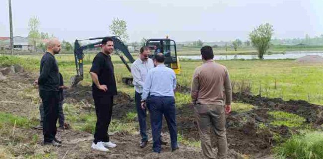 بازدید مهندس ذاکری شهردار چاف و چمخاله و اعضای شورای اسلامی شهر چاف وچمخاله   از روند تعریض و زیرسازی جاده چاف به تازه آباد