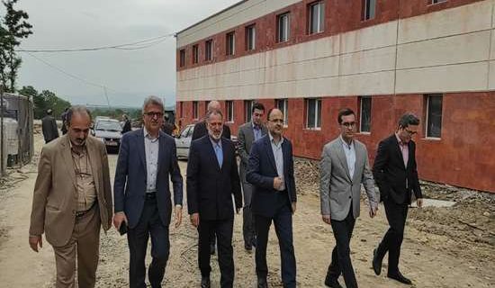 دستور بازرس گیلان بر تشکیل کمیته ویژه تسریع پروژه بیمارستان ۴۲۱ تختخوابی رشت