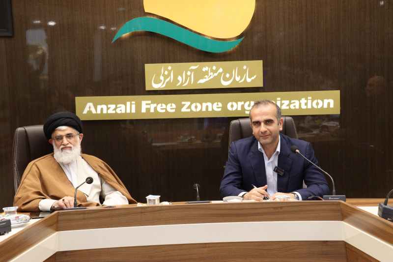 طاعتی مقدم مدیرعامل منطقه آزاد انزلی در آیین روز ملی شوراها؛  روستاها نیازمند خدمات پایدار و زیرساختی هستند