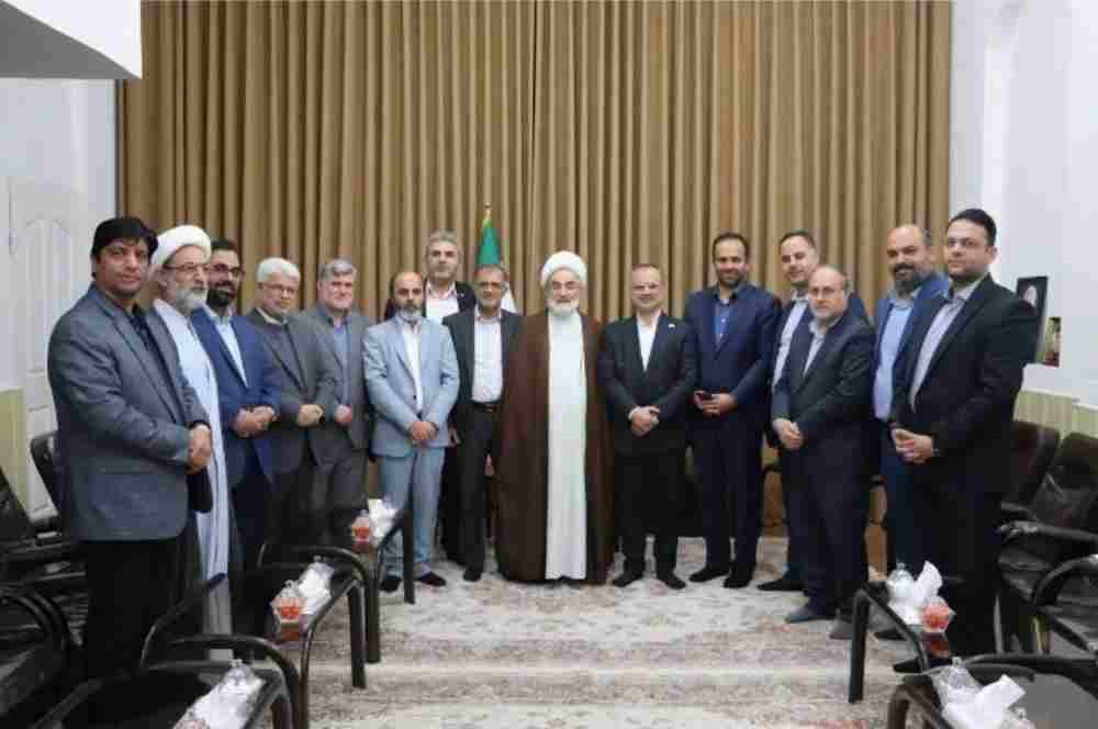 آیت الله فلاحتی نماینده ولی فقیه در گیلان در دیدار با اعضای شورای اسلامی و شهردار رشت به مناسبت روز ملی شورا : رضایتمندی شهروندان از اجرای پروژه های طرح میثاق