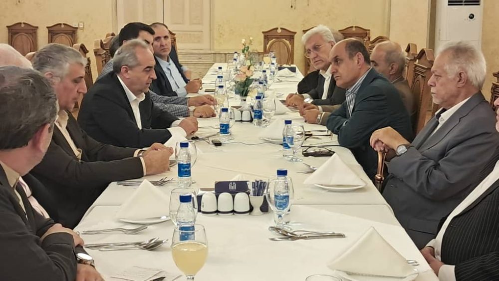 استاندار گیلان در دیدار با سفیر جدید ایران در باکو:    مرز آستارا ظرفیت تبدیل‌شدن به قطب ترانزیتی منطقه را دارد