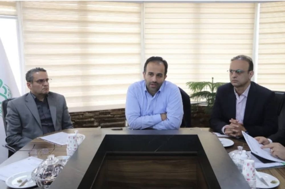 با حضور شهردار رشت ،جلسه بررسی پروژه‌های سرمایه‌گذاری رشت برگزار شد