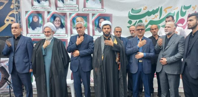 حضور رئیس دانشگاه علوم پزشکی گیلان در مراسم عزاداری و نماز ظهر عاشورا در رشت