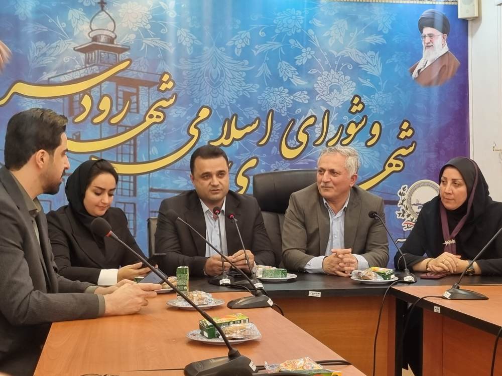 برگزاری آئین تجلیل از خبرنگاران و اصحاب رسانه رودسر 