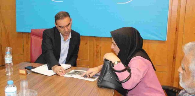 پیگیری مشکلات و مطالبات مردم در سه شنبه‌های هر هفته