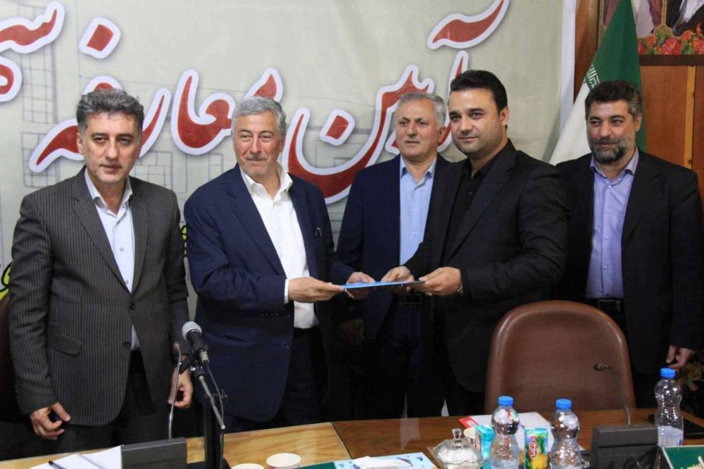 سکان شهرداری رودسر به رحمان حسین‌نیا سپرده شد