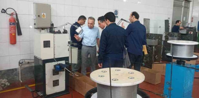 بازدید مدیرکل استاندارد گیلان از دو واحد تخصصی در صنعت بسته‌بندی تحت فشار؛ از تولید قوطی اسپری تا شیرهای والو