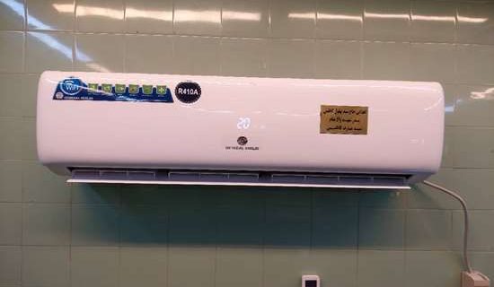 اهدای کولر اسپلیت ۲۴ هزار توسط خیر نیک‌اندیش به بیمارستان شهید انصاری رودسر