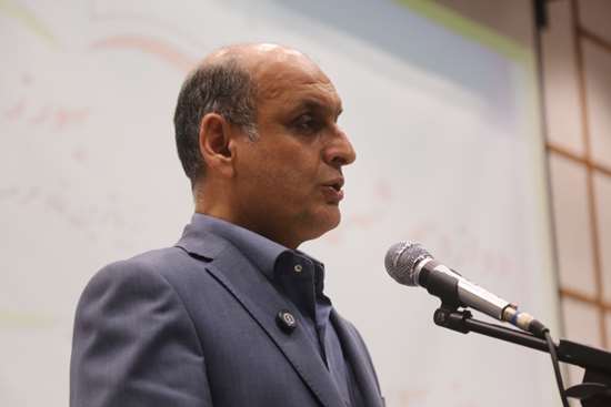 استاندار گیلان در آیین گرامیداشت روز بهورز:  بهورزان سربازان خط مقدم عرصه سلامت هستند/ ضرورت ارتقای عدالت در حوزه بهداشت و درمان