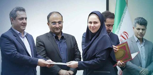 از کارمندان نمونه شهرداری بندرانزلی تجلیل شد
