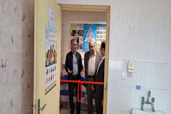 افتتاح دو اتاق مادر و کودک در شهرستان خمام با حضور معاون بهداشتی دانشگاه