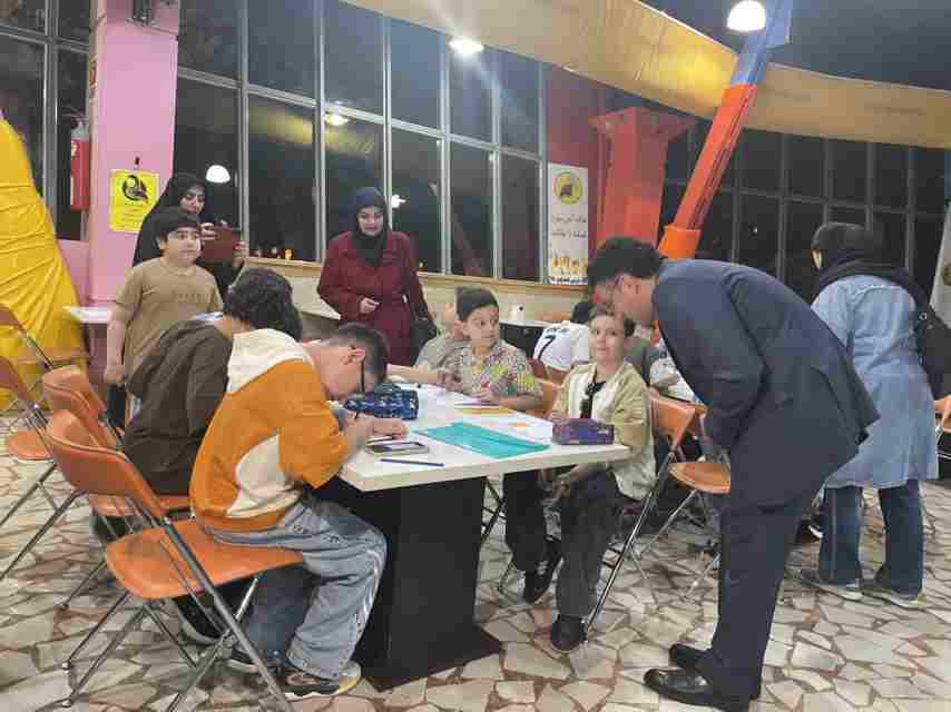 برگزاری جشن هفته استاندارد با حضور خانواده‌ها در مجموعه بزرگ قصر بازی رشت 