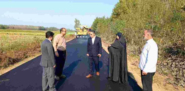 فرماندار صومعه سرا از اجرای پروژه آسفالت راه روستایی با اعتباری بیش از ۳ میلیارد تومان در این شهرستان خبر داد