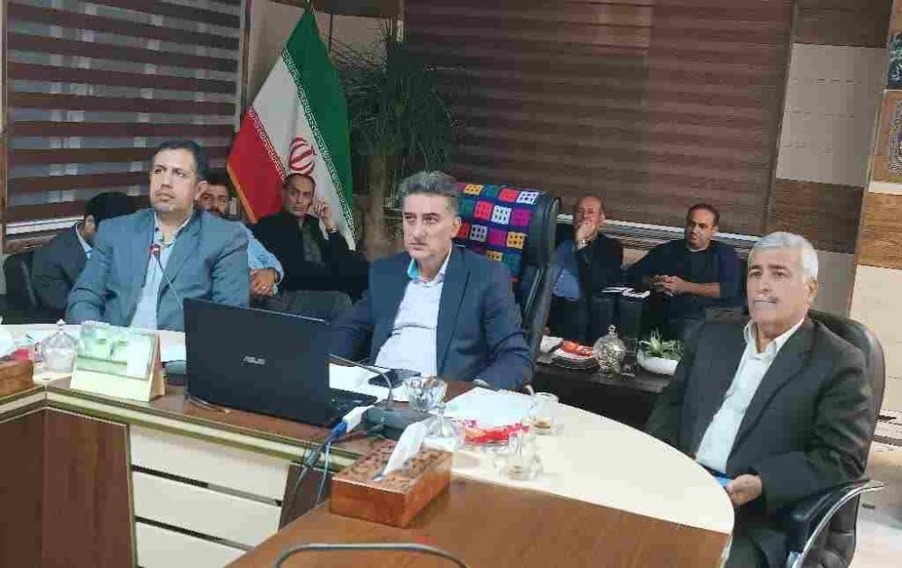 بالغ بر ۲۰ دکل مخابراتی نیازمند به‌روزرسانی فوری در اشکور هستند