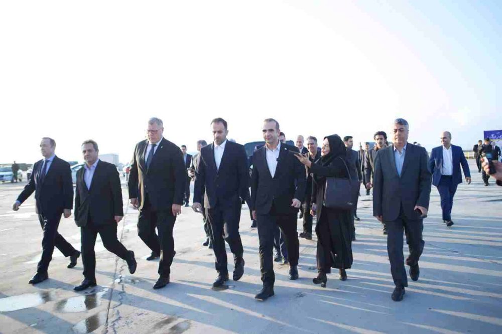 بازدید شهردار رشت با همراهی استاندار آستراخان روسیه و هیئت همراه از ظرفیت های گمرکی منطقه آزاد تجاری_صنعتی انزلی