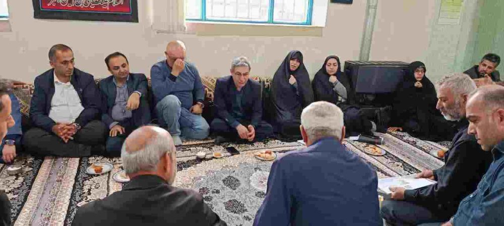 هدف از حضور در روستاها، شنیدن صدای مردم است